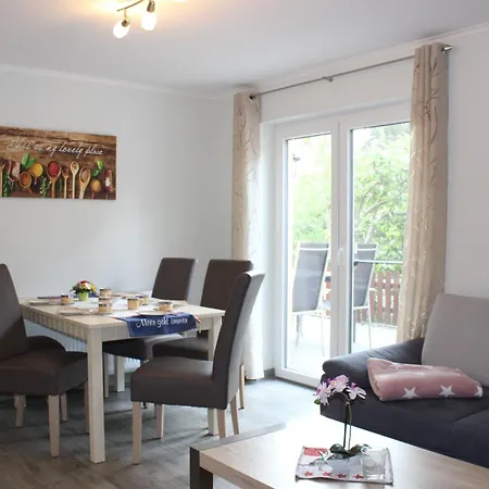 Karlshagen, Hafenquartier